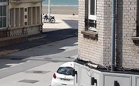 Petit Studio Vue Mer 50M De La Plage Malo